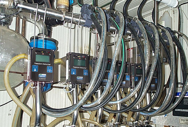 AIC Waikato Products Arentsen Farm Sales & Service Inc. Albers Illinois